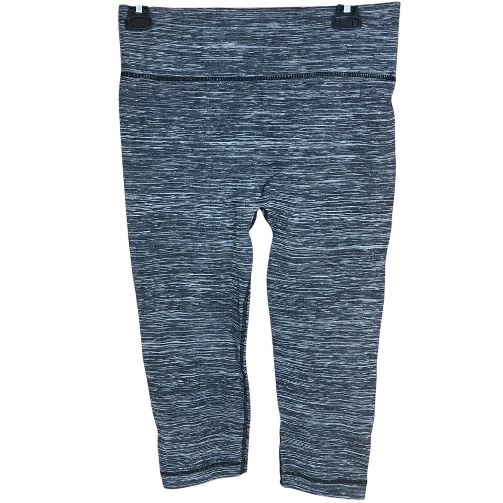 Women's Heathered Gray Capri Leggings